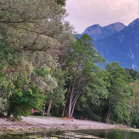 Rhone 4, Villa, Jardin, Velos, Balancoires, Jeux, 200m Etang Vieux Rhone 別荘 *