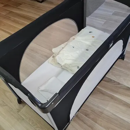 Rhône 4, Villa, Jardin, Vélos, Balançoires, Jeux, 200m étang Vieux Rhône *