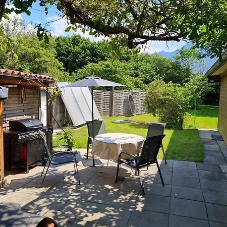 Rhône 4, Villa, Jardin, Vélos, Balançoires, Jeux, 200m étang Vieux Rhône * Noville