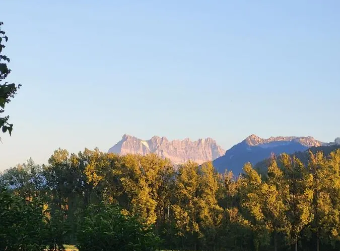 Dom wakacyjny Rhone 4, Villa, Jardin, Velos, Balancoires, Jeux, 200m Etang Vieux Rhone