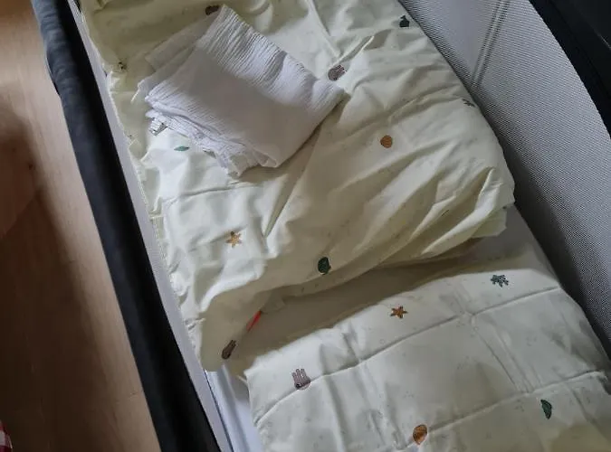 Rhone 4, Villa, Jardin, Velos, Balancoires, Jeux, 200m Etang Vieux Rhone