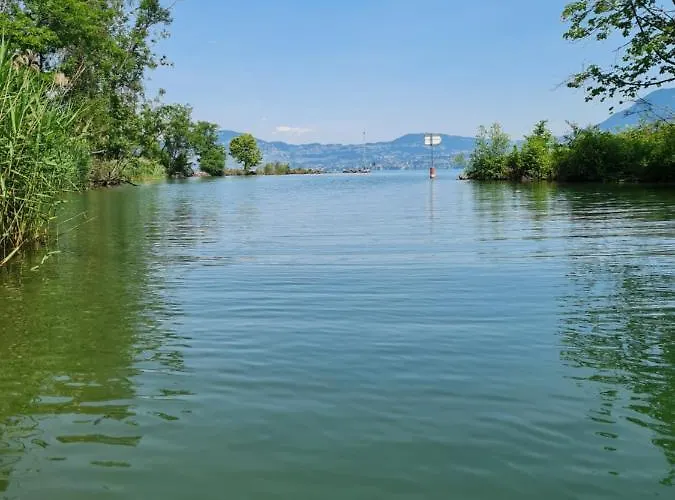 Rhone 4, Villa, Jardin, Velos, Balancoires, Jeux, 200m Etang Vieux Rhone