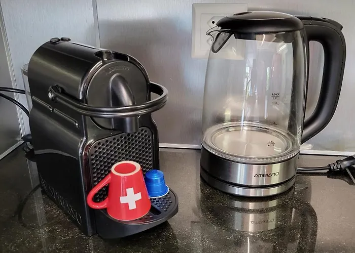 Σπίτι διακοπών Rhone 4, Villa, Jardin, Velos, Balancoires, Jeux, 200m Etang Vieux Rhone