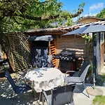 Rhone 4, Villa, Jardin, Velos, Balancoires, Jeux, 200m Etang Vieux Rhone Noville