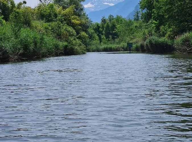 Rhone 4, Villa, Jardin, Velos, Balancoires, Jeux, 200m Etang Vieux Rhone